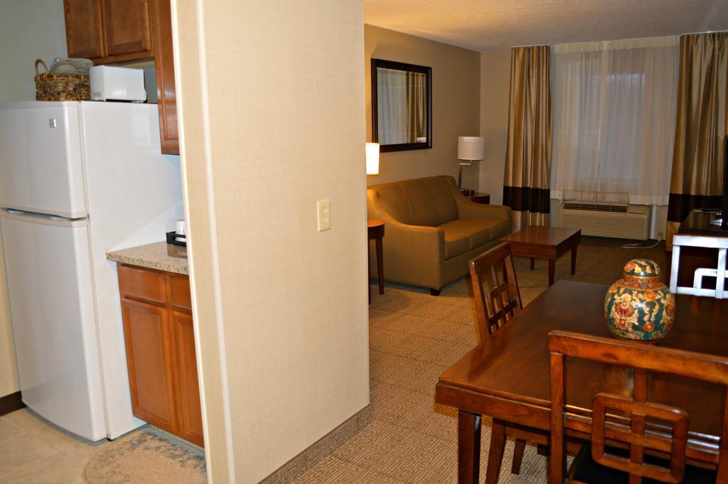 Wyndham Garden Hotel Cross Lanes Charleston Luaran gambar